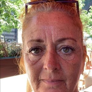 Meet your Posher, Annette